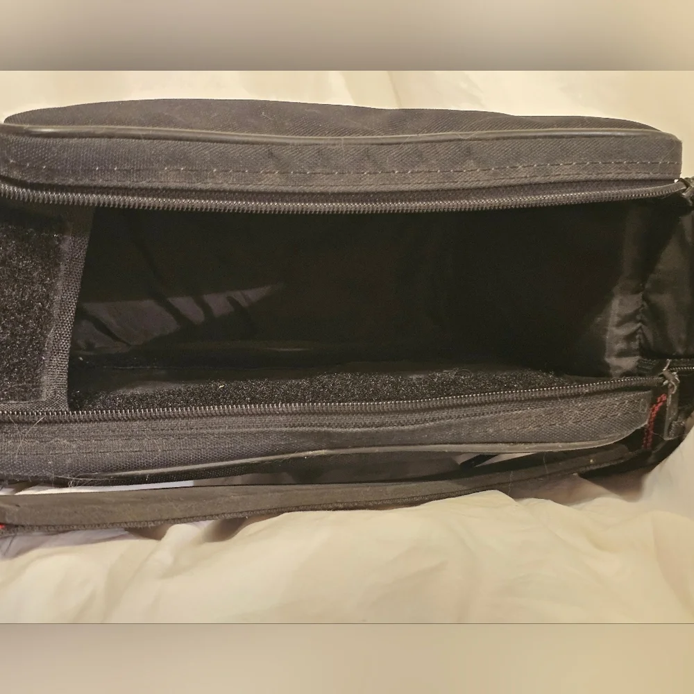 Vintage Canon Black Camera Shoulder Bag W Front Pocket